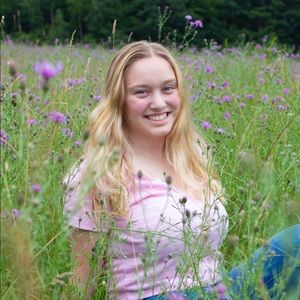 Meet your Posher, Kayla